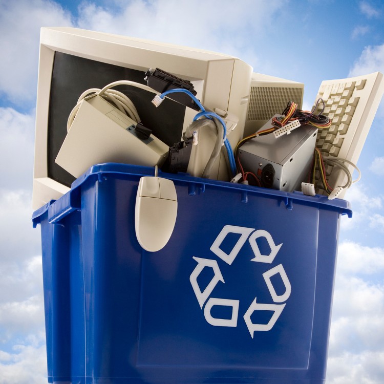 Junk removal services in St. Charles County, MO Junk removal services in St. Charles County, MO